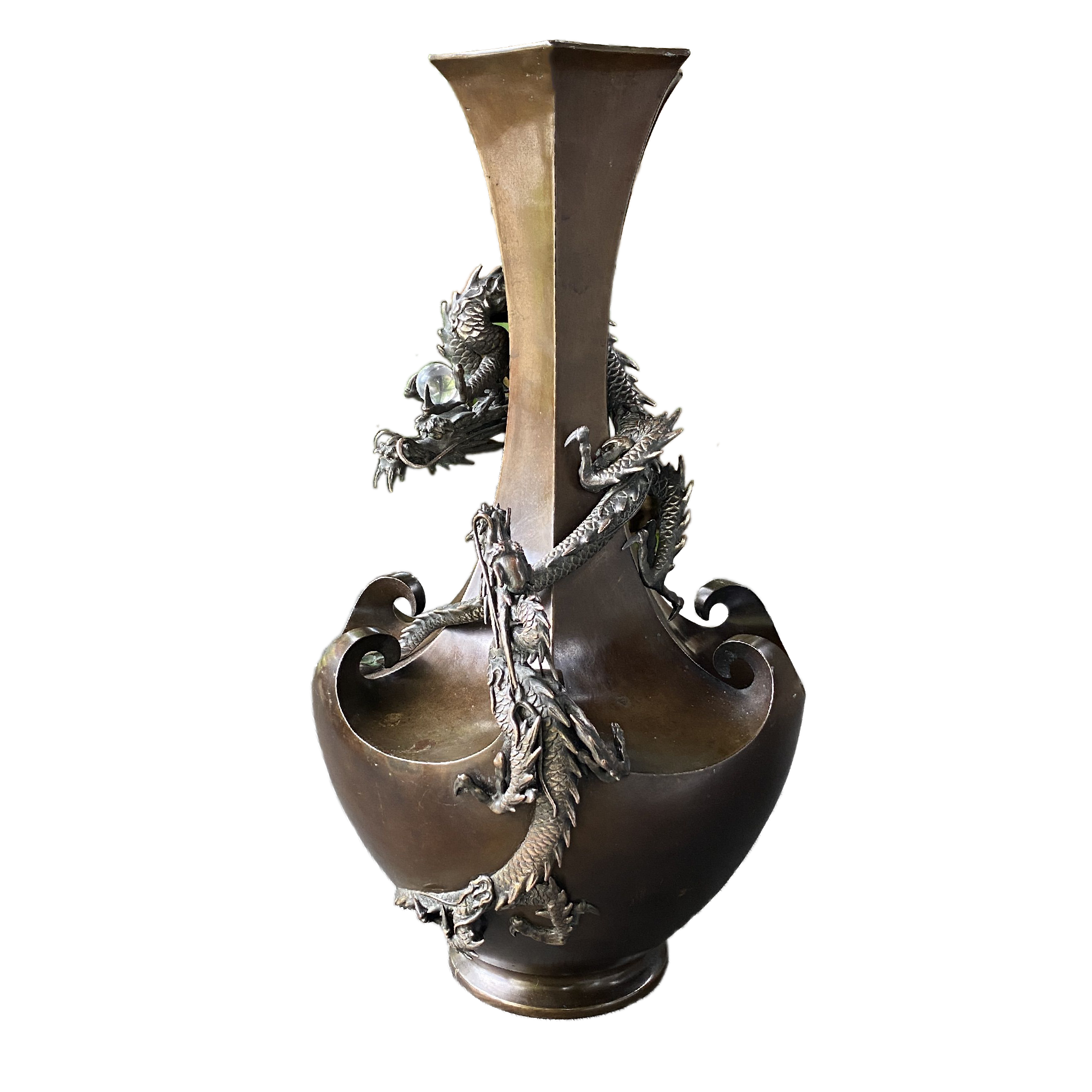 Vendu Japon, Vase en bronze  dcor de dragons, poque Meiji, vers 1880