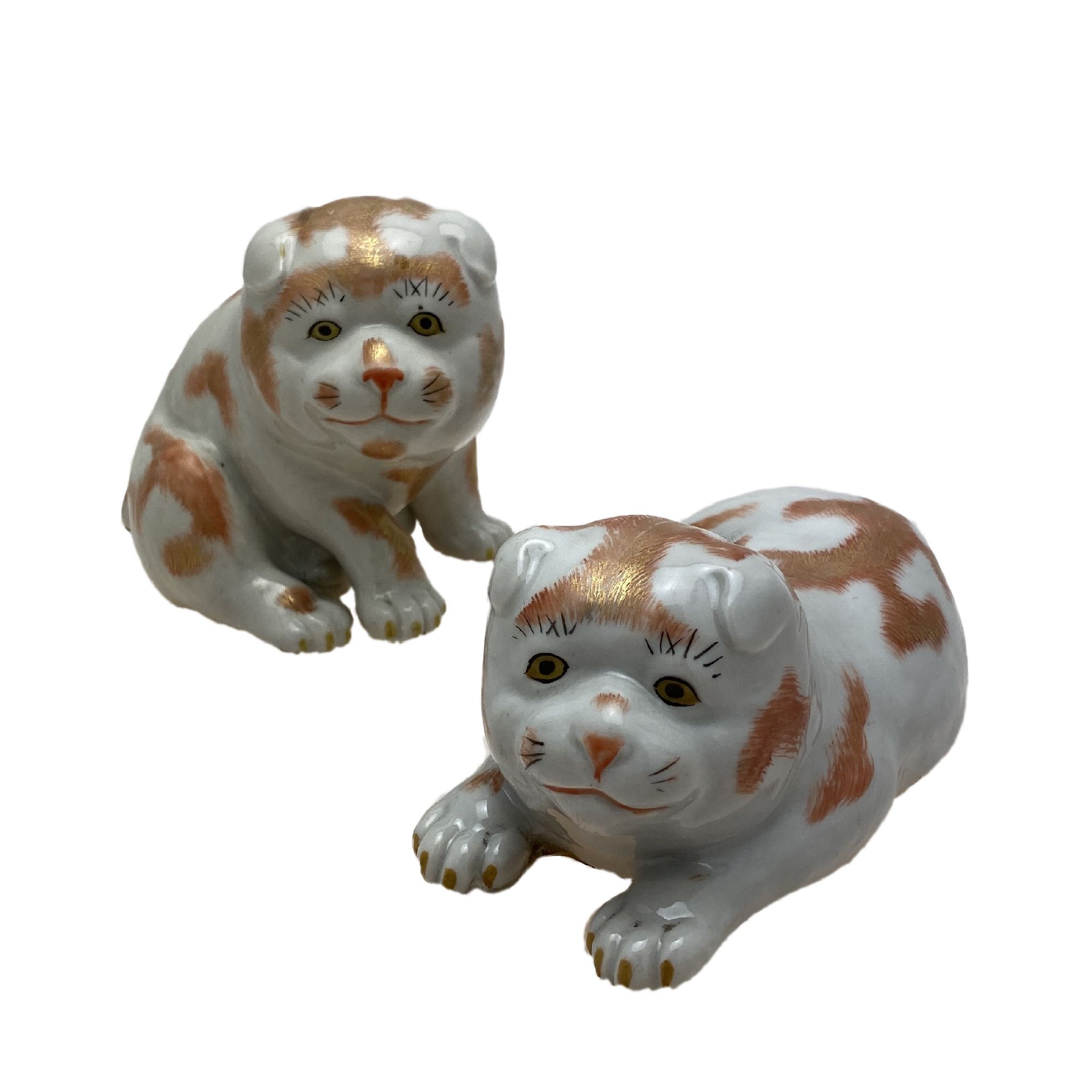 VENDU/SOLD apon, deux petits chiens, porcelaine de Kutani, 19me sicle