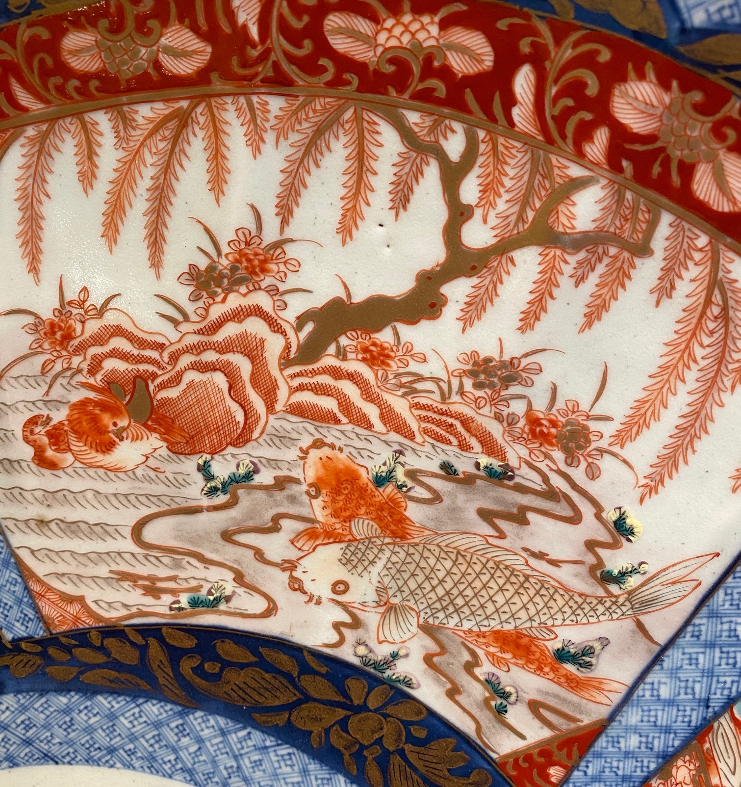 Vendu Japon, Arita, Trs Grand plat Imari, poque Meiji.