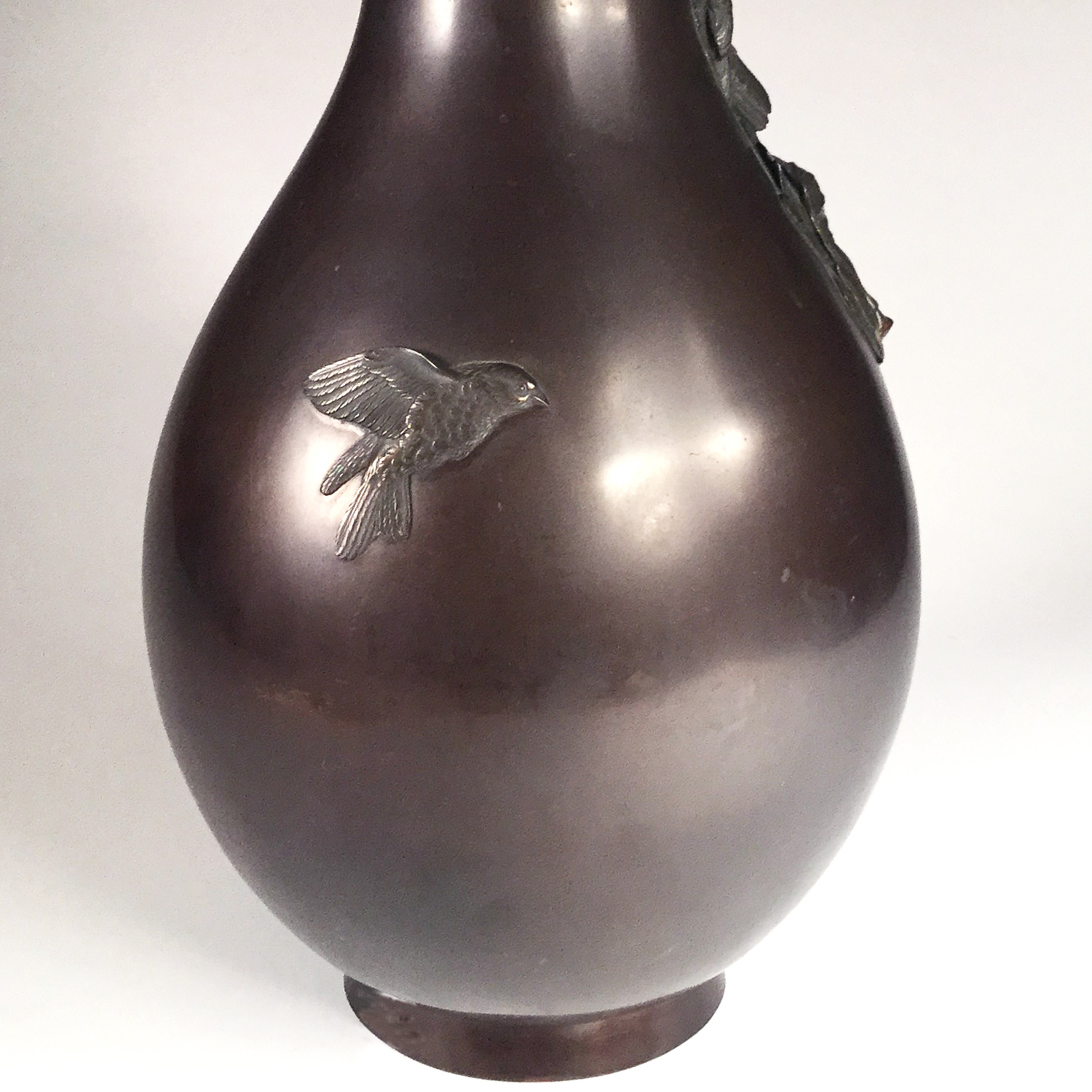 Japon, Grand vase en bronze, époque Meiji, fin du 19ème siècle