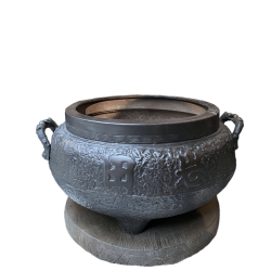 Vendu Japon, Grand Hibachi en fonte de fer, époque Meiji, 19ème siècle