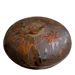 Japon, grande boite en cloisonné de laque, époque Meiji
