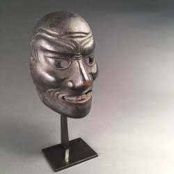 Japon, masque sculpté, époque Edo, 17-18ème siècle.