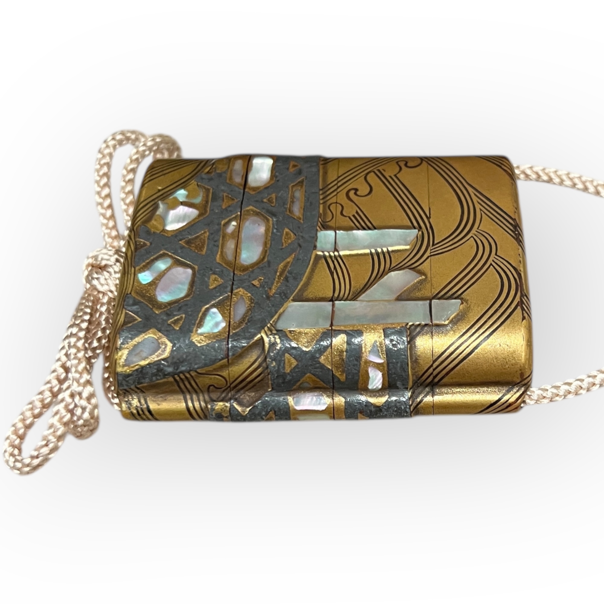 Inro en laque de style Rimpa, Japon, poque Edo, 18me sicle