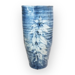 Vase à fleurs bleues, Kato Kobei V